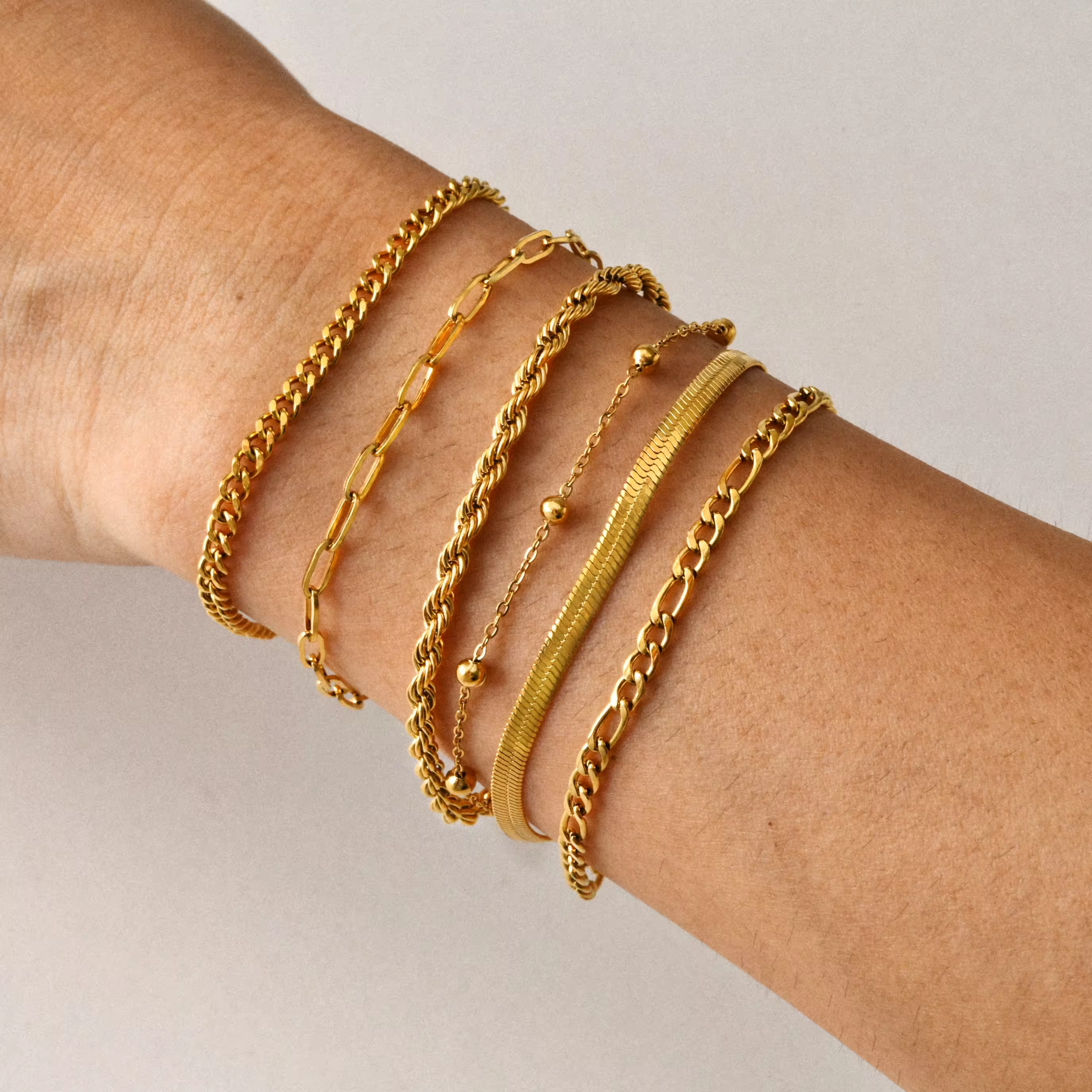 Essential Bracelet Chains
