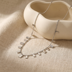 Silver Rectangle Pendant
